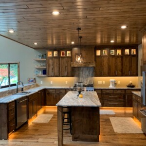 Home/Cabins Svg+xml,%3Csvg%20xmlns%3D%22http%3A%2F%2Fwww.w3